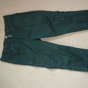 Title nine Boulder Knicker Ripstop Capris 4 Forest Zip/Double Snap Closure
